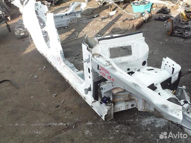 Mercedes w204 Порог со стойкой правый A2046373835