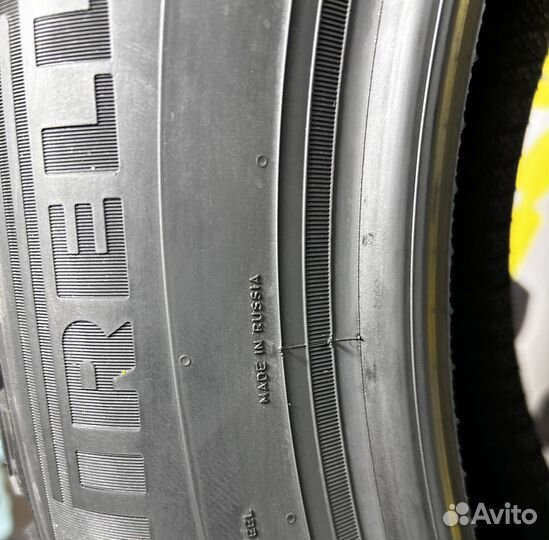 Pirelli Ice Zero 2 215/65 R17 103T