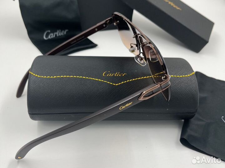 Солнцезащитные очки cartier