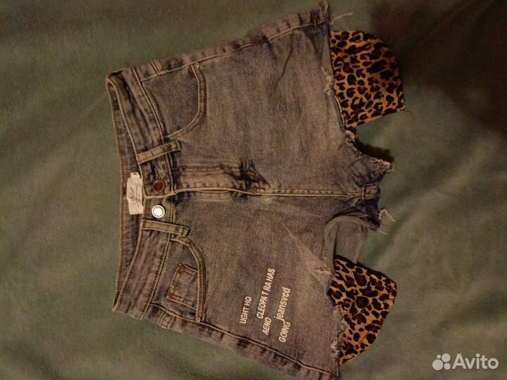 Шорты женские