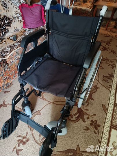 Коляска инвалидная