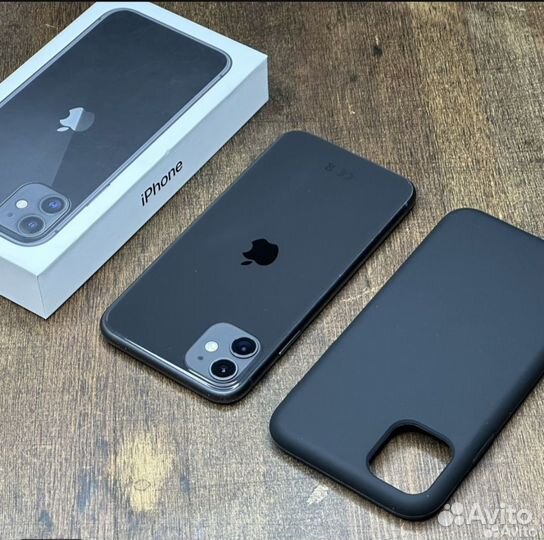 iPhone 11, 64 ГБ