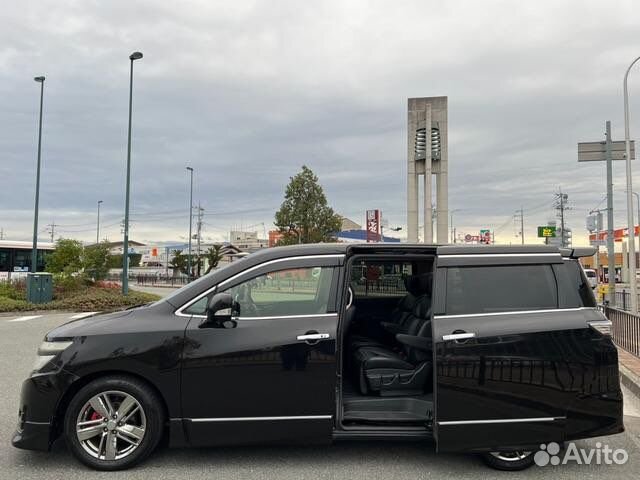 Nissan Elgrand 2.5 CVT, 2012, 74 200 км