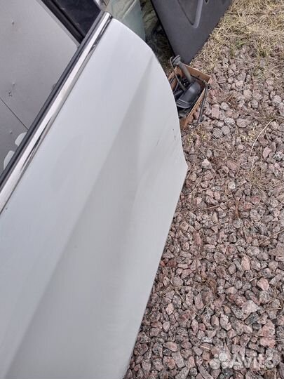 Дверь правая задняя Nissan Almera g15