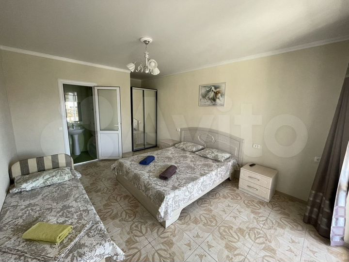 Комната 20 м², 1/3 эт.