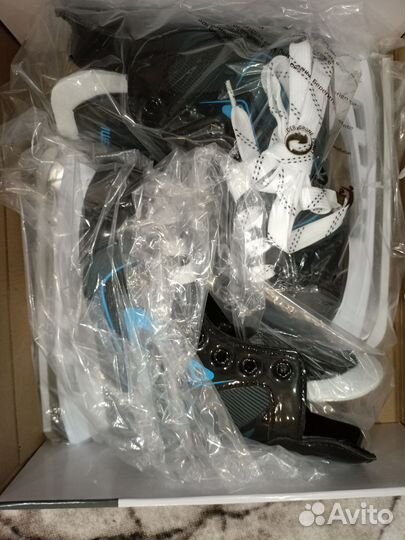 Коньки хоккейные 38 размер