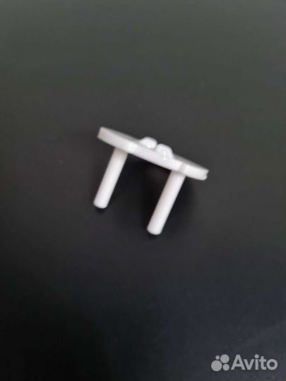 Заглушки для розеток. Защита детей