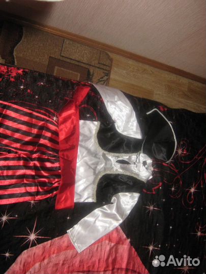 Новогодние костюмы на прокат : Снеговик,пират, кот