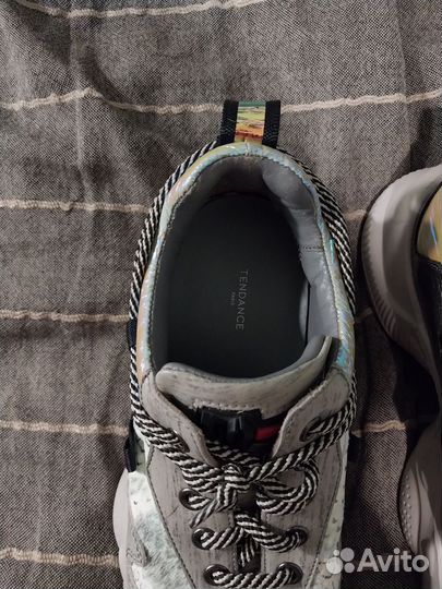 Кроссовки женские 38 размер