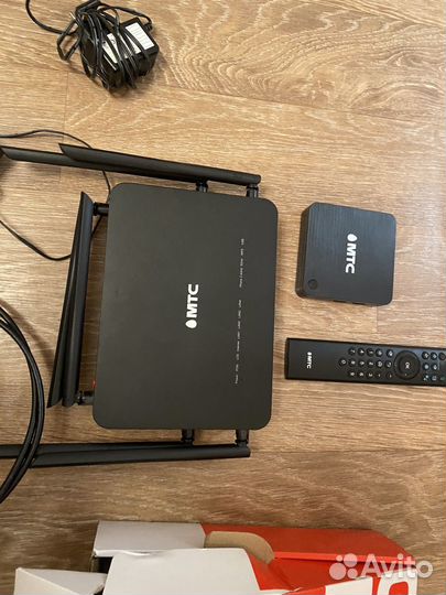 Wifi роутер + TV приставка МТС