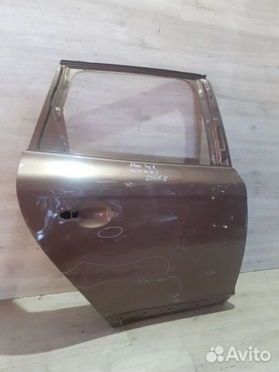 Дверь Volvo