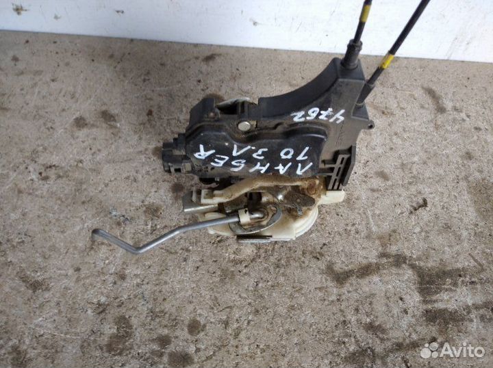 Замок двери задний левый Mitsubishi Lancer CY