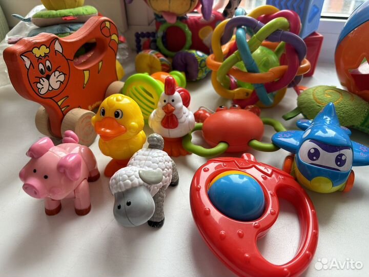 Развивающие игрушки пакетом