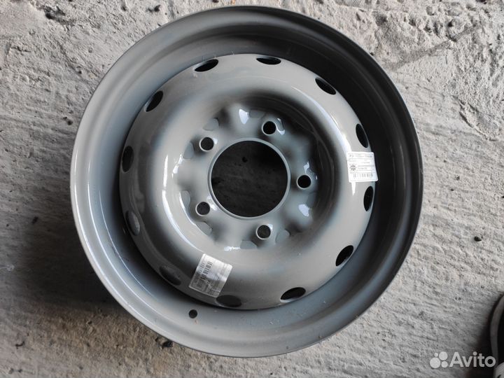 Диски штампованные на ниву r 16