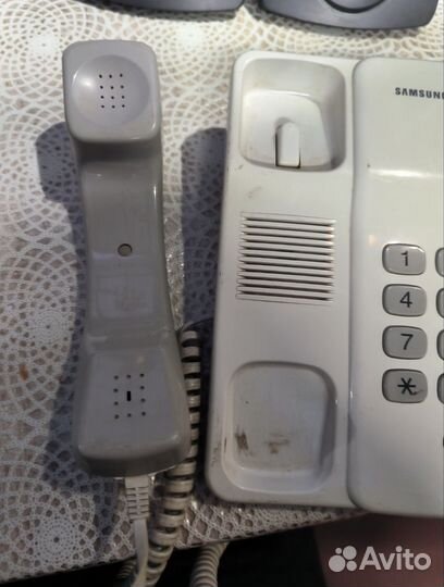Samsung B3410