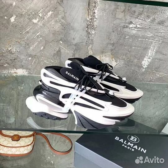 Кроссовки Balmain Unicorn, б/у