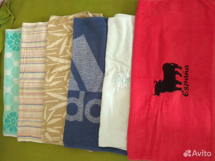 Полотенца банные махровые б/у