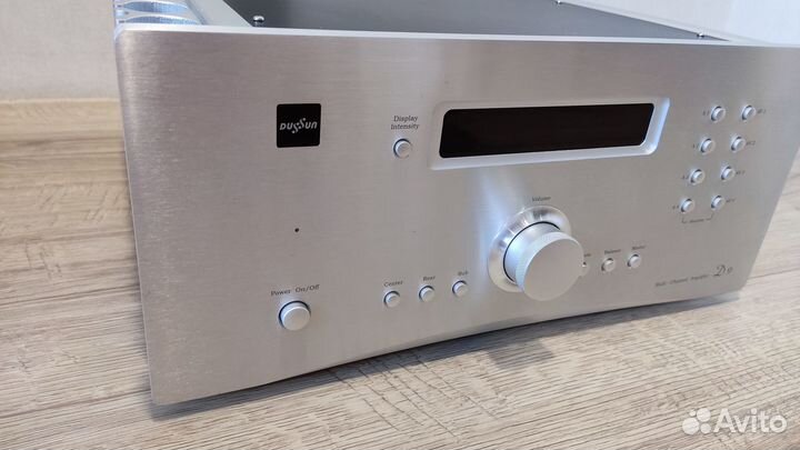 Dussun D9 (200 ват музыки от Mark Levinson)