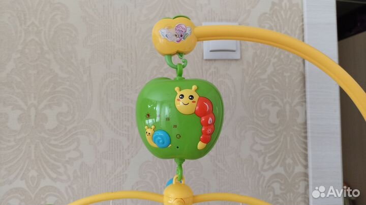 Мобиль на кроватку с проектором