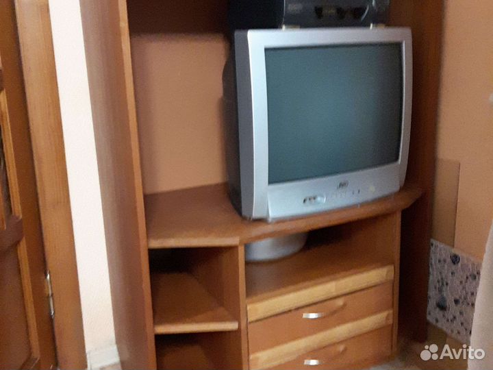 Тумба под телевизор