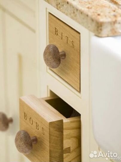 Ручка для мебели камень 1 шт