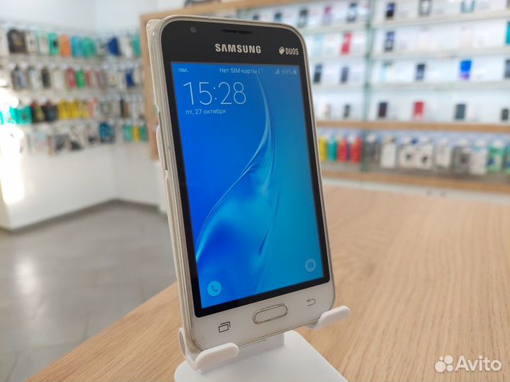 Samsung Galaxy A01, 2/16 ГБ