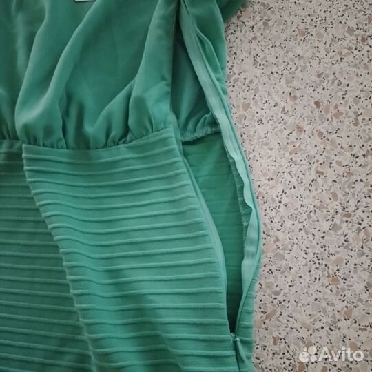 Нарядное платье для девочки 130