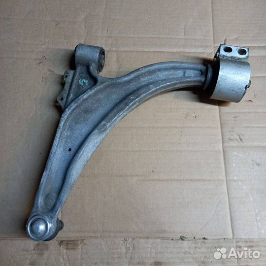 Рычаг передний правый Chevrolet Cruze 2012
