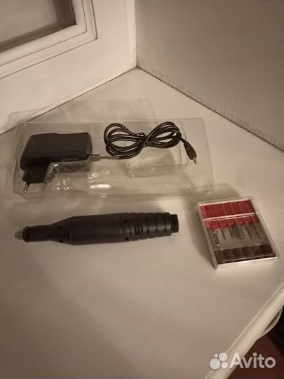 Машинка для аппаратного маникюра и педикюра (новая