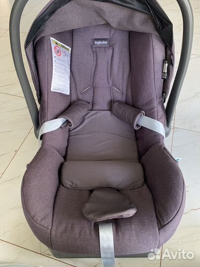 Автолюлька inglesina huggy с базой