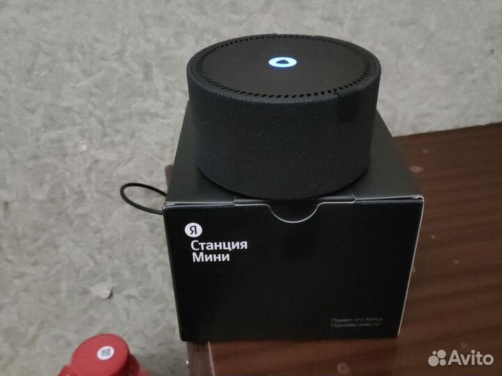 Яндекс станция алиса мини с часами