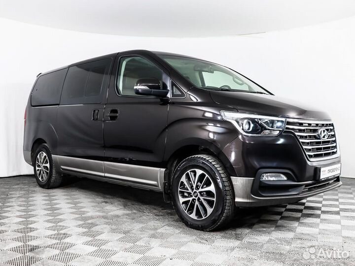 Hyundai Grand Starex 2.5 AT, 2018, 68 692 км