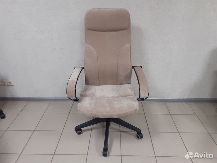 Компьютерное кресло