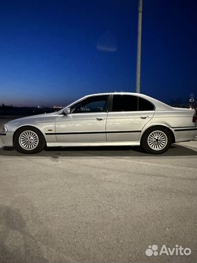 BMW 5 серия 2.5 AT, 1999, битый, 80 000 км