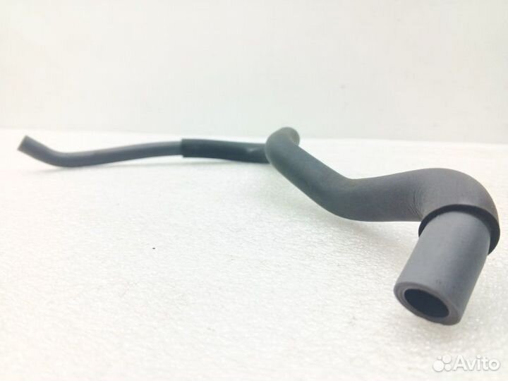 Трубка вентиляции картерных газов Mitsubishi Asx 3