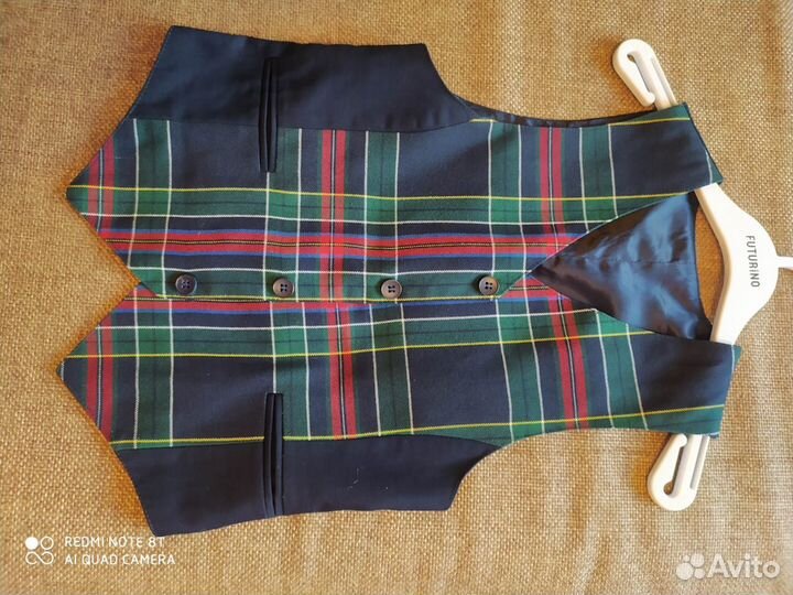 Жилет школьный на мальчика школа 40 128р