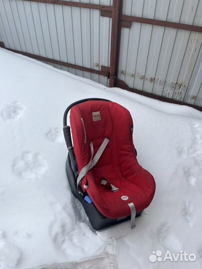 Детское автокресло-переноска от 0 лет
