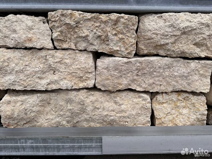 Камень для подпорной стенки Медовый 90-150мм