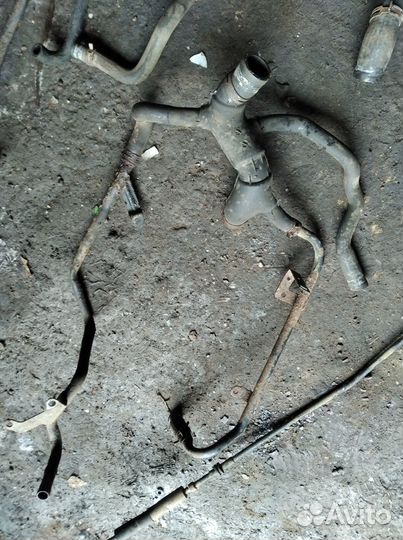 Патрубки охлаждения Форд Мондео 2