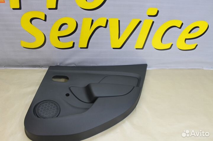 Дверные карты (обивки) Renault Logan образец