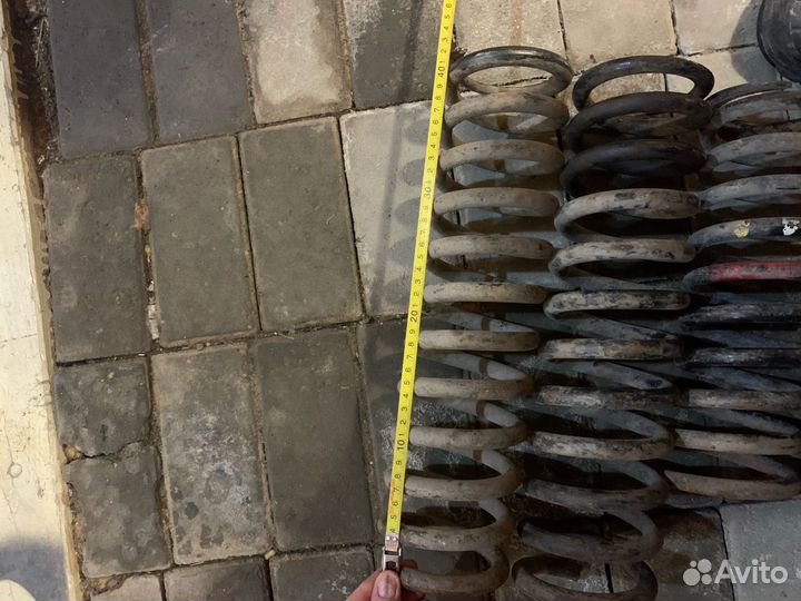 Пружины мерседес 124