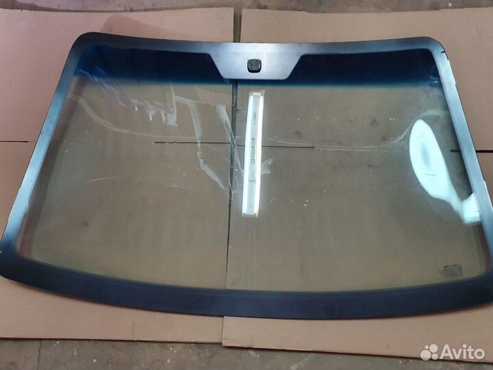 Стекло лобовое Gentra Lacetti с подогревом