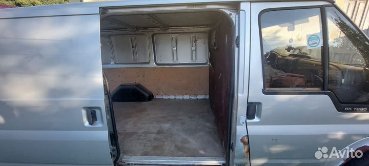 Ford Transit 2.0 МТ, 2006, 200 000 км