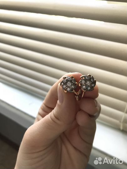 Золотые серьги с бриллиантами СССР