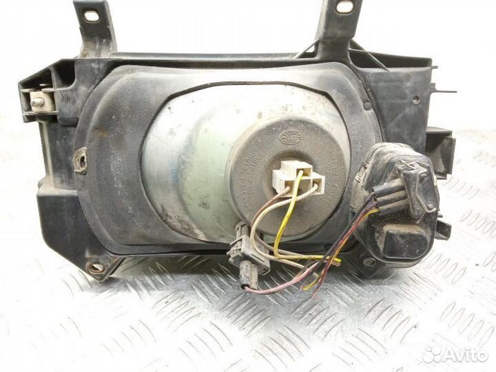 Фара Volkswagen Transporter T4 (1991-2003)