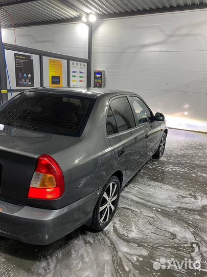 Hyundai Accent, 2005
