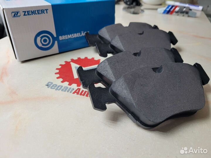 Тормозные колодки BMW 528