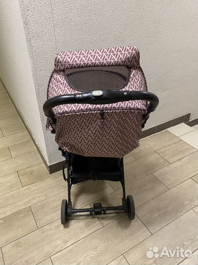 Прогулочная коляска inglesina quid