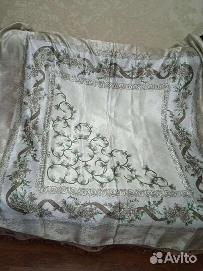 Платок большой