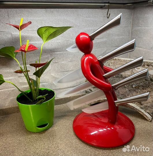 Набор кухонных ножей с креативной подставкой